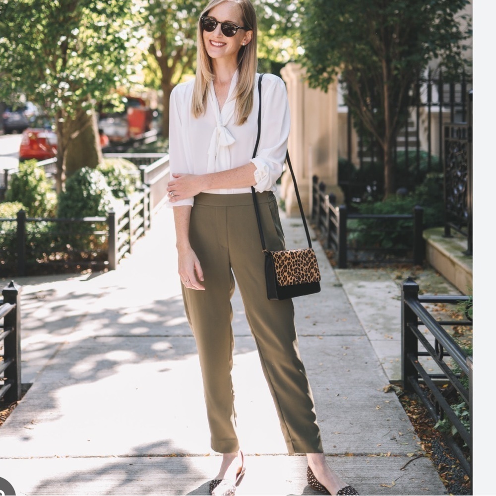 J. Crew olive Jamie pant Dress Pants Size 6 Green Elastic Waist